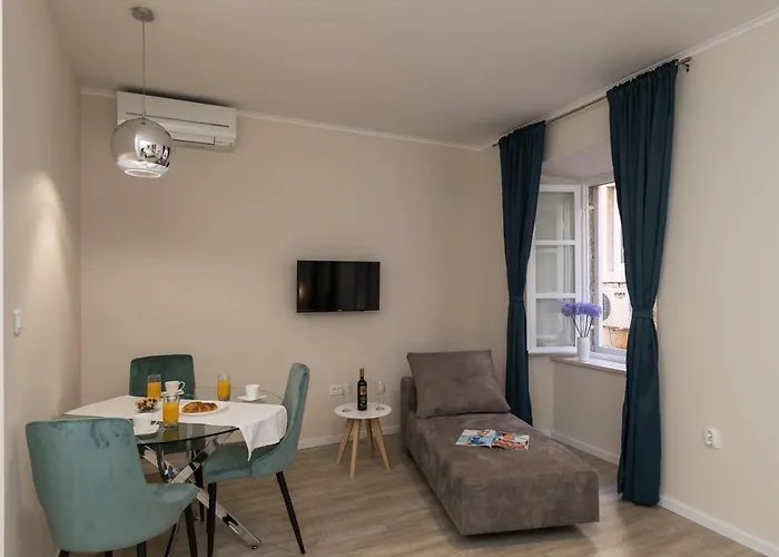 Urbis Apartamento *